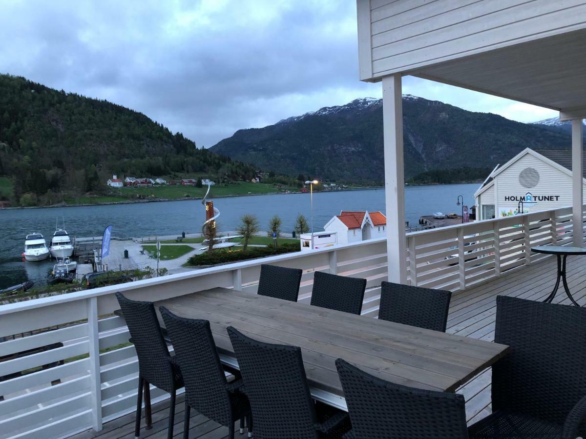 Balestrand Fjordapartments Ngoại thất bức ảnh