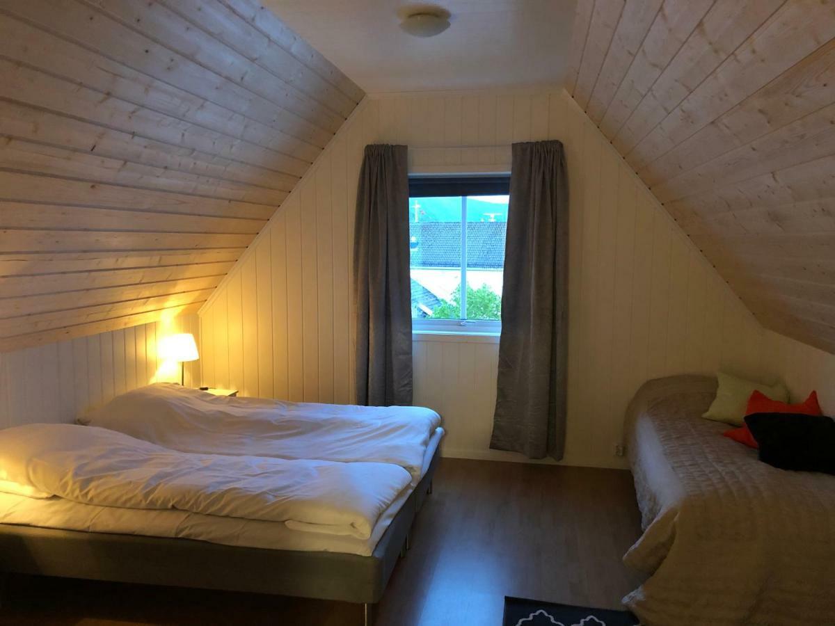 Balestrand Fjordapartments Ngoại thất bức ảnh